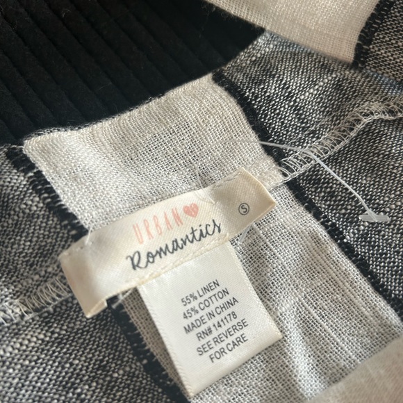 Striped Urban Romantics Button up Dress - Picture 2 of 2